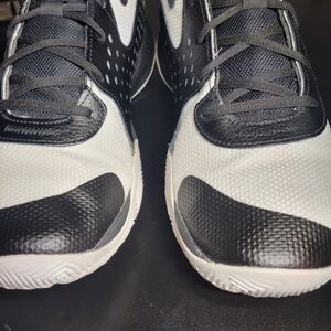 Under Armour Jet '23 Mens Size 12M